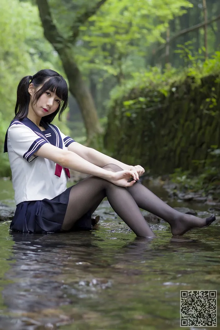 休克的一个学生叫恶魔喵黑丝制服字段显示、学生妹、激萌、魔物喵、黑丝制服