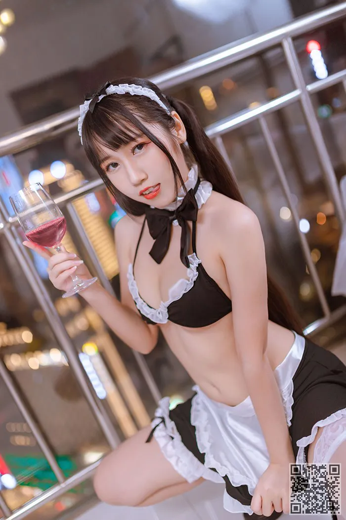 淫荡的女服务员,不要一直抚摸猫、不呆猫、利世、女仆、好色、爱抚、调教