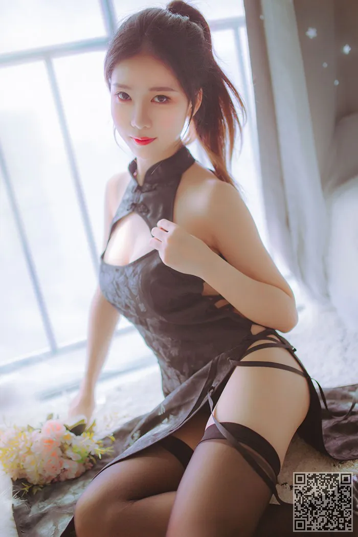 动摇娘&不呆猫黑白旗袍和丝袜调情、不呆猫、丝袜、抖娘、旗袍、调情