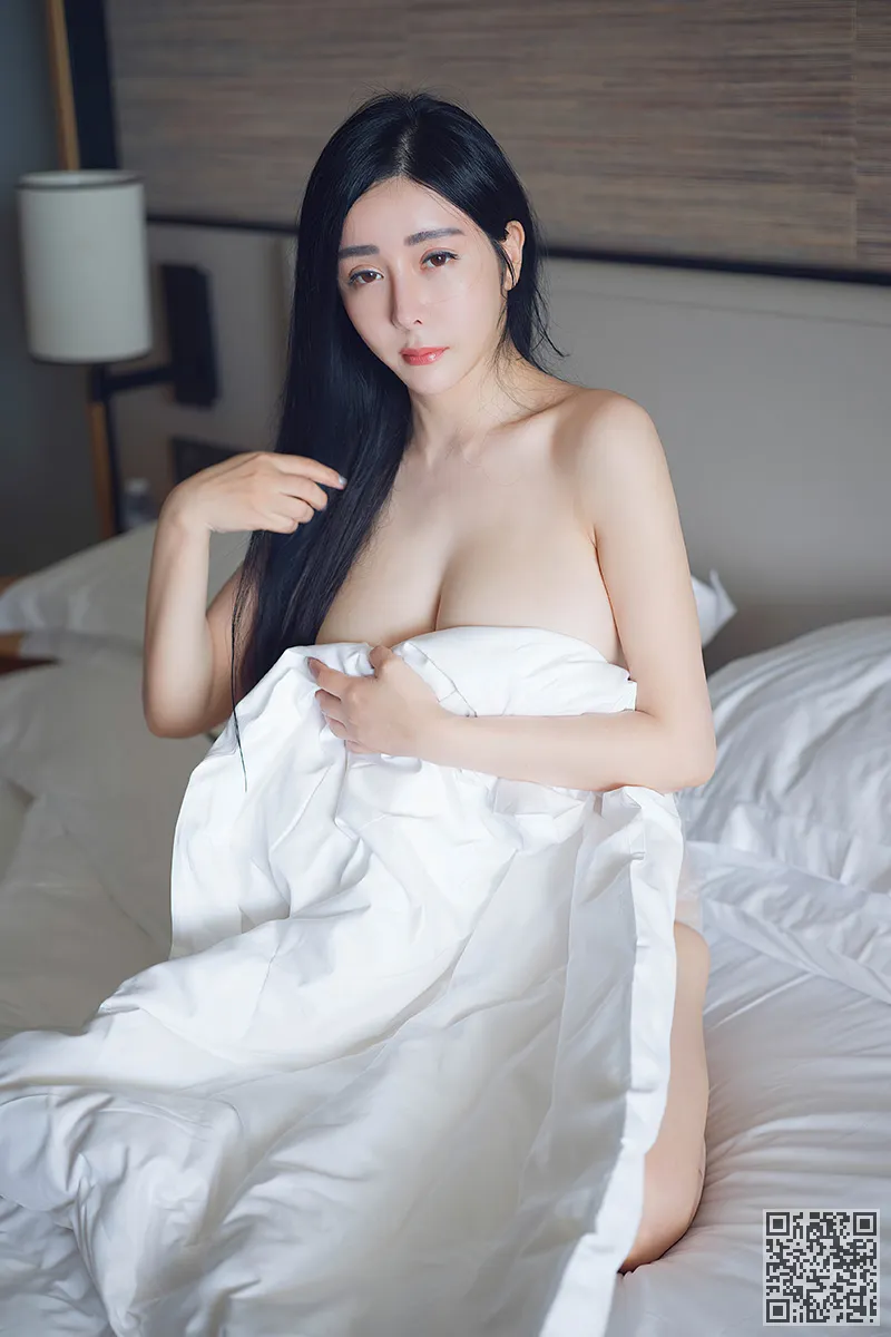 宅男女神允许扭妖艳的贪婪的、允、宅男女神、饥渴难耐