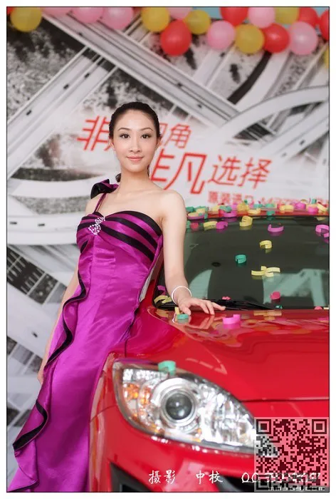 优雅的美丽展示模型、美女模特