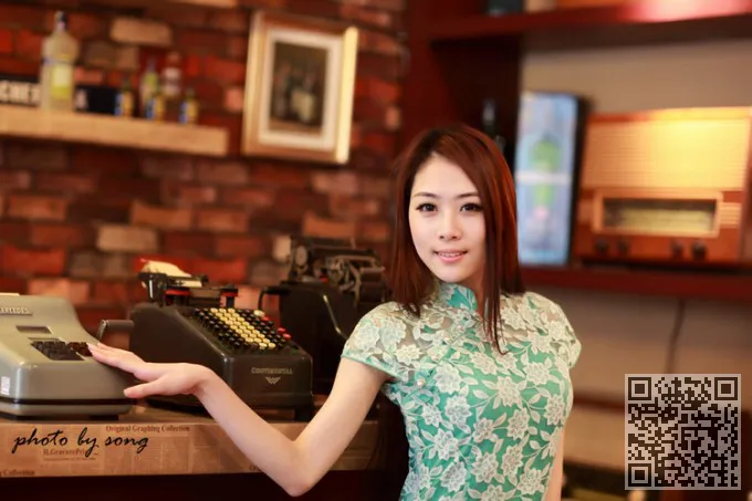 娇艳美丽模特特别性感的旗袍秀、美女模特